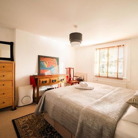 Stylish 2 Bedroom Flat In Camden Town Londra Dış mekan fotoğraf