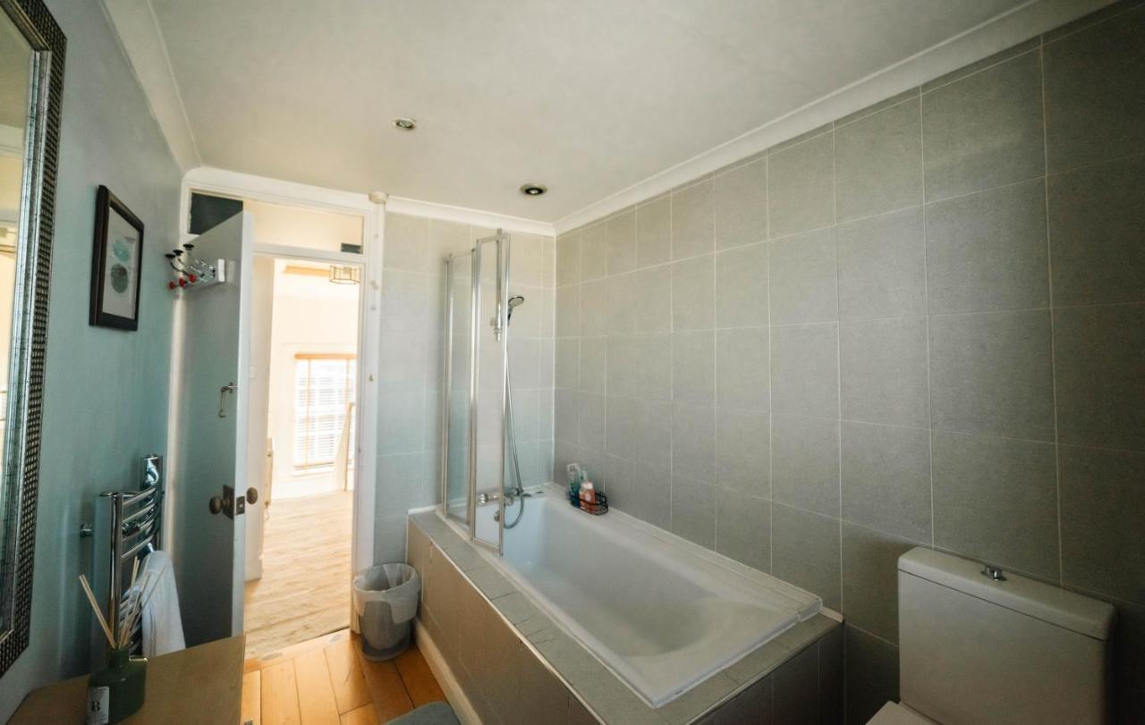 Stylish 2 Bedroom Flat In Camden Town Londra Dış mekan fotoğraf