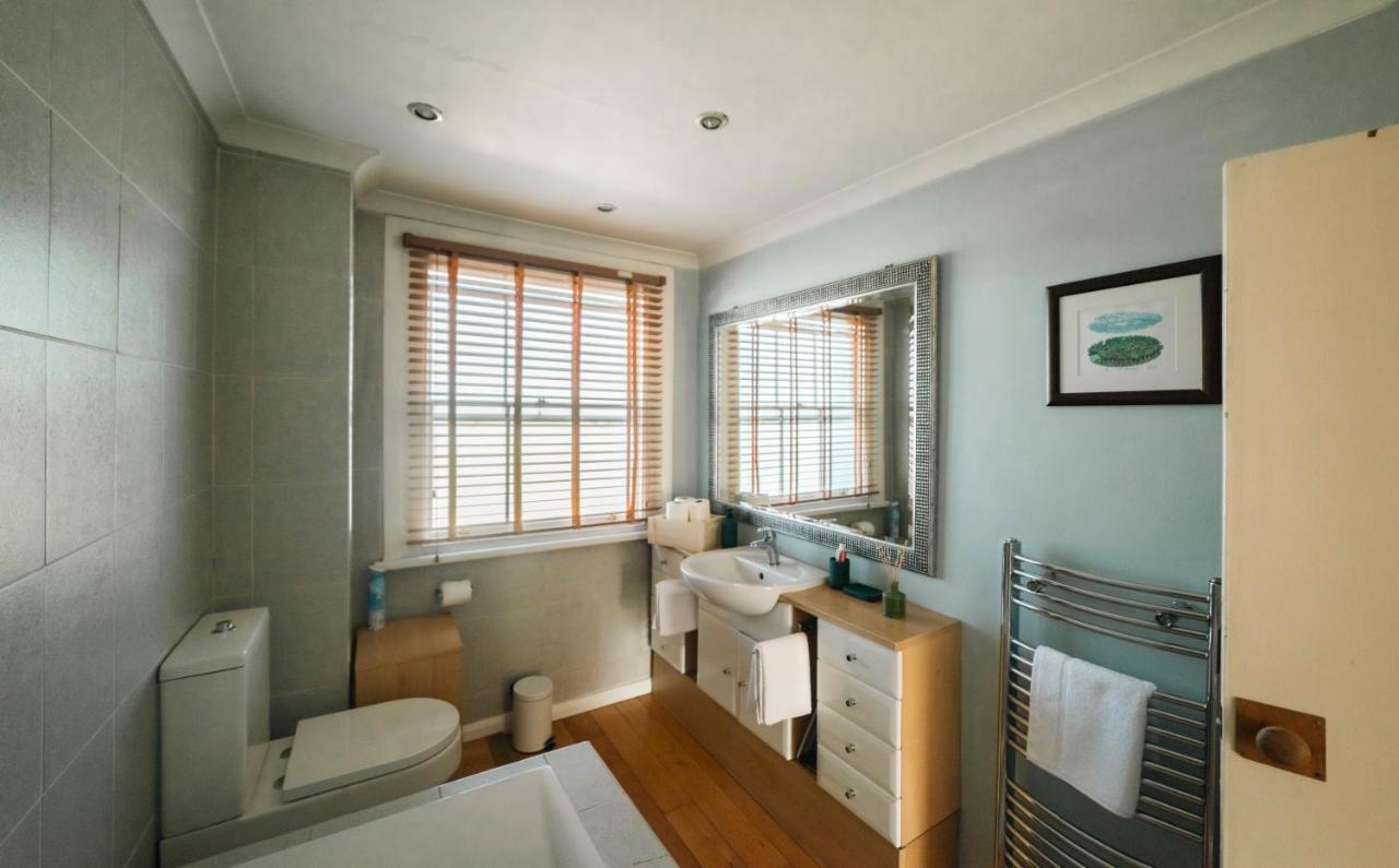 Stylish 2 Bedroom Flat In Camden Town Londra Dış mekan fotoğraf